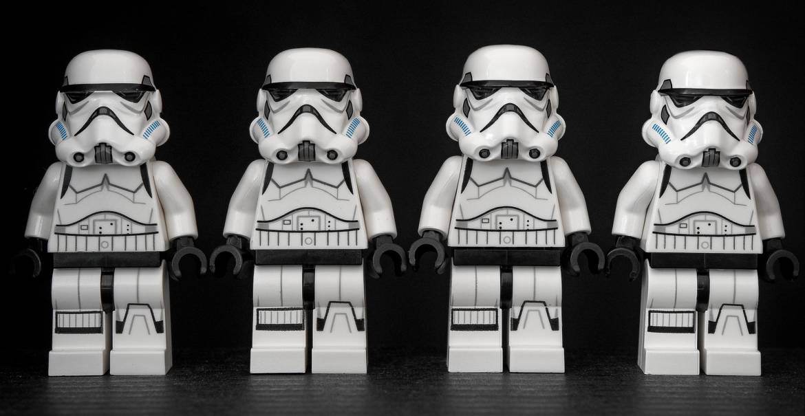 Star-Wars-Lego-storm-troopers.jpg
