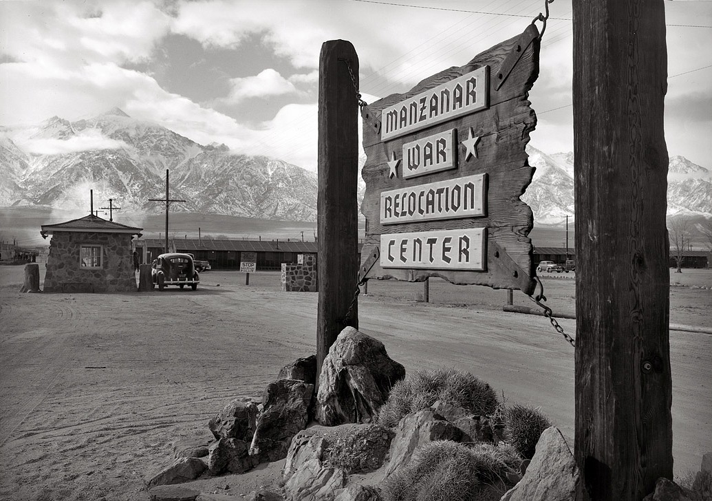 Manzanar black and white